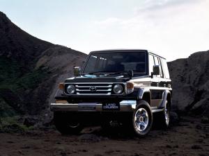 Toyota Land Cruiser 70 (J76) 1999 года